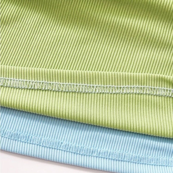 Halter Neck Ruched Ribbed Knit Dress - Picture 10 of 12